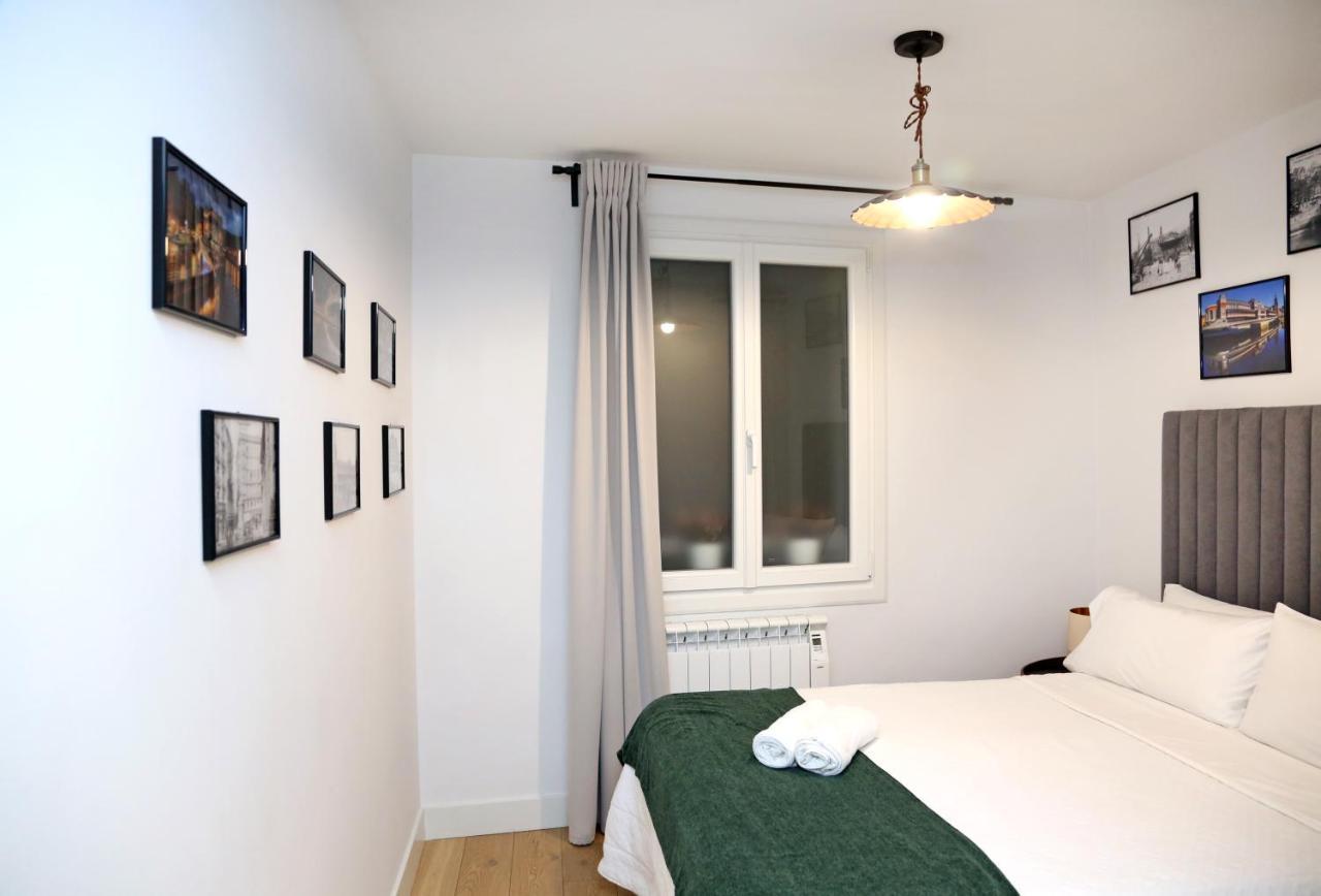 Piso Reformado Frente A La Catedral Apartment Bilbao Exterior photo