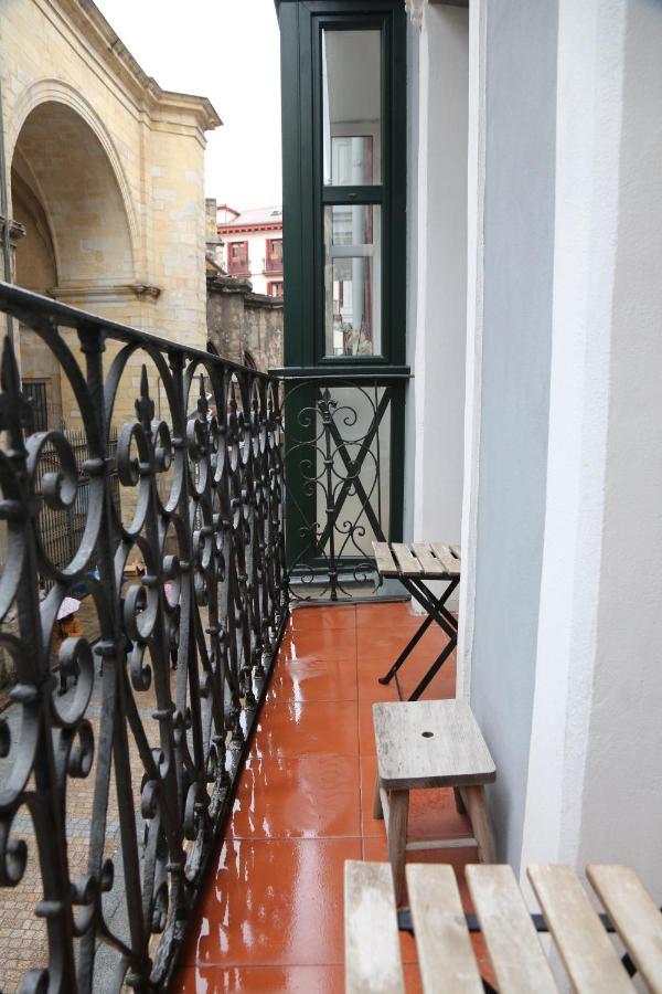 Piso Reformado Frente A La Catedral Apartment Bilbao Exterior photo
